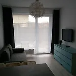 Lägenhet Bursztynowe W Kolobrzegu Sun&relax